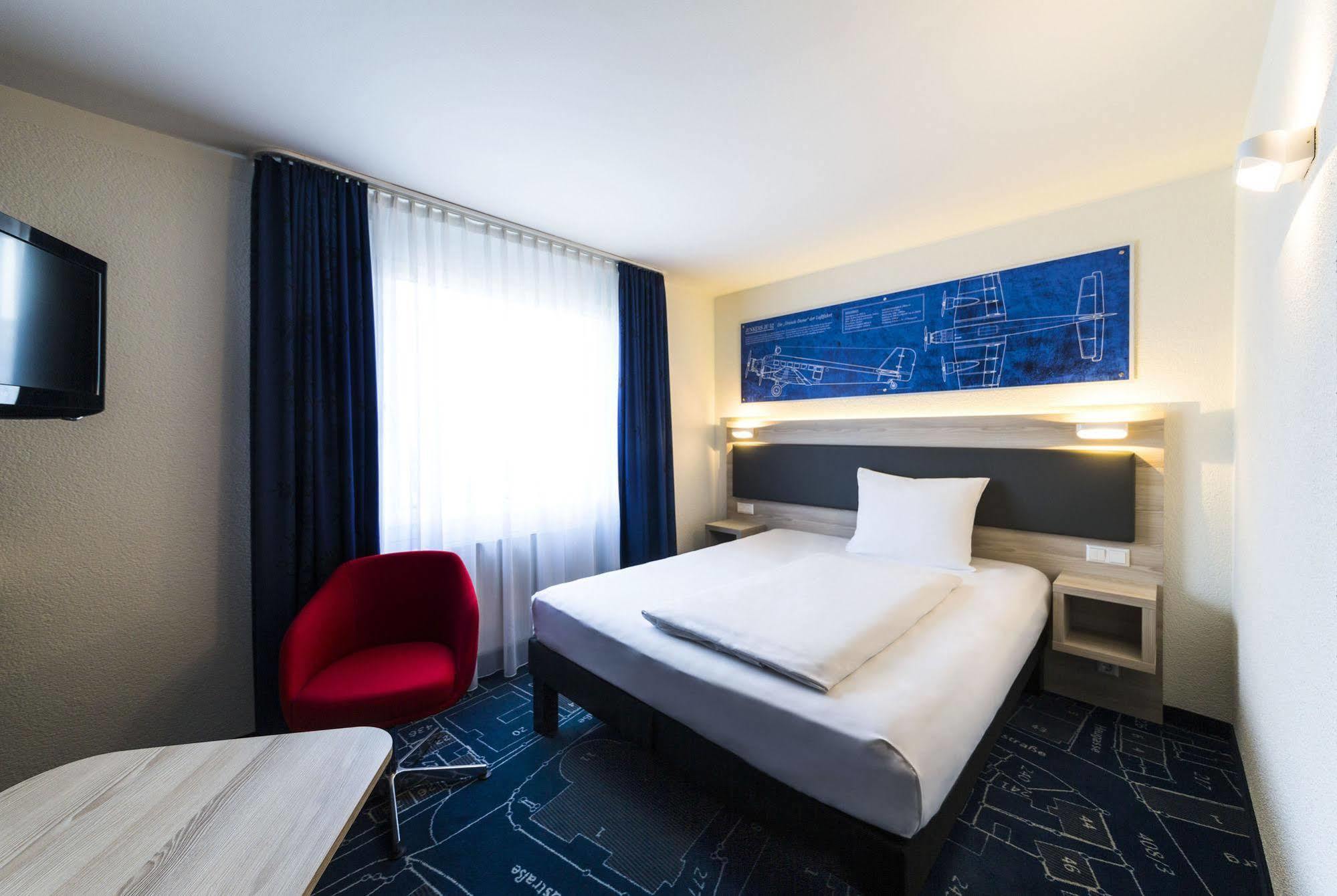 Отель Ibis Styles Filderstadt Stuttgart Messe Экстерьер фото